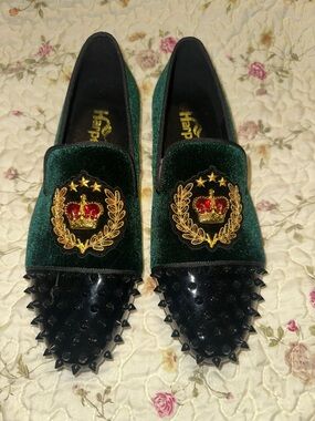 Green Velvet Studded Men's Slip-On Loafers with Embroidered Crest